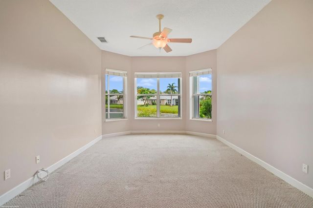 442 NE Leaping Frog Way, Port St. Lucie, FL 34983