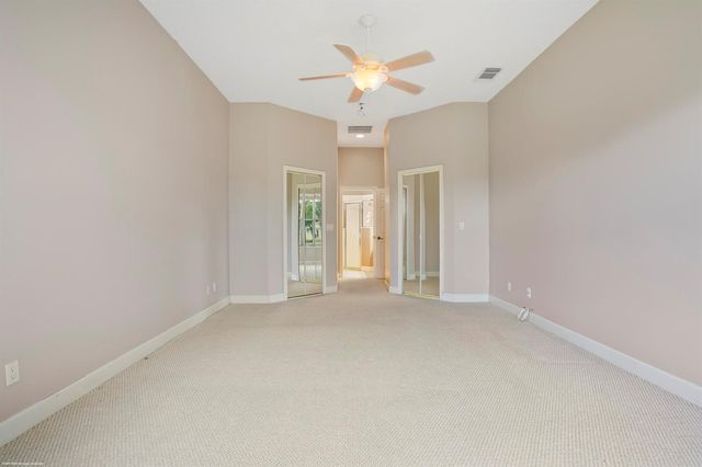 442 NE Leaping Frog Way, Port St. Lucie, FL 34983
