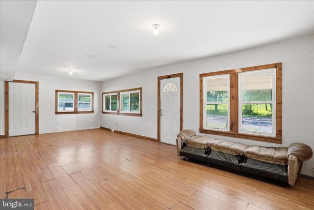 16273 OLD VALLEY PIKE, Edinburg, VA 22824