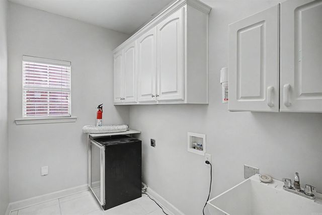 44 W Point, Maumelle, AR 72113