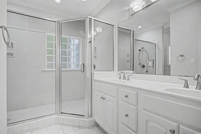 44 W Point, Maumelle, AR 72113