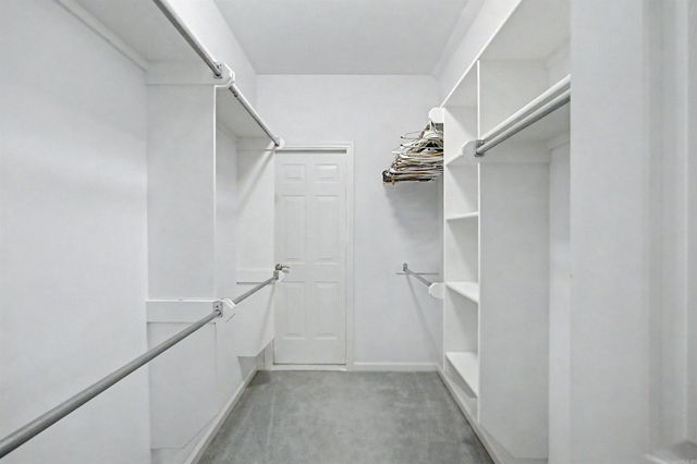 44 W Point, Maumelle, AR 72113