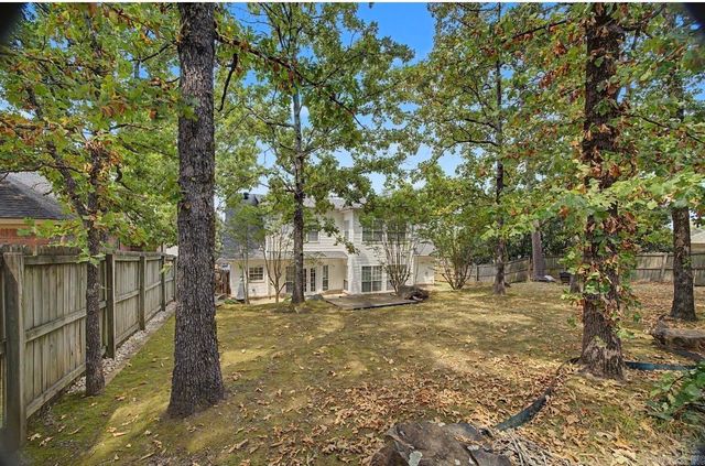 44 W Point, Maumelle, AR 72113