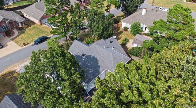 44 W Point, Maumelle, AR 72113