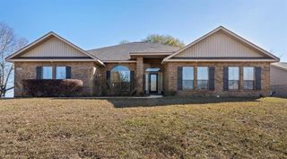 2258 Fernwood E Loop, Semmes, AL 36575