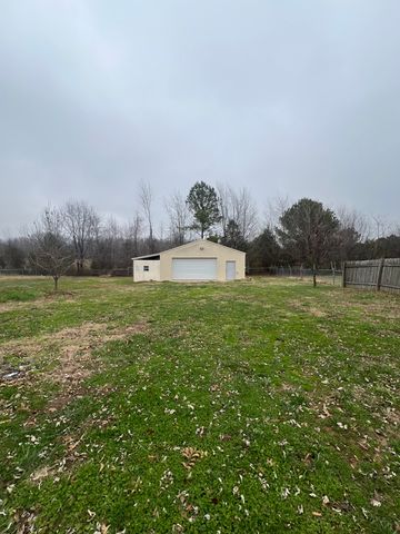 7210 Highland Rd, Portland, TN 37148