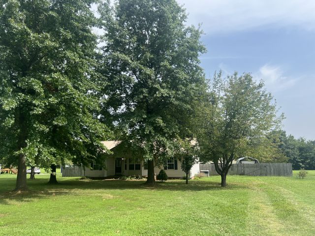 7210 Highland Rd, Portland, TN 37148