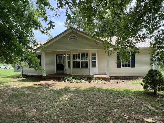 7210 Highland Rd, Portland, TN 37148