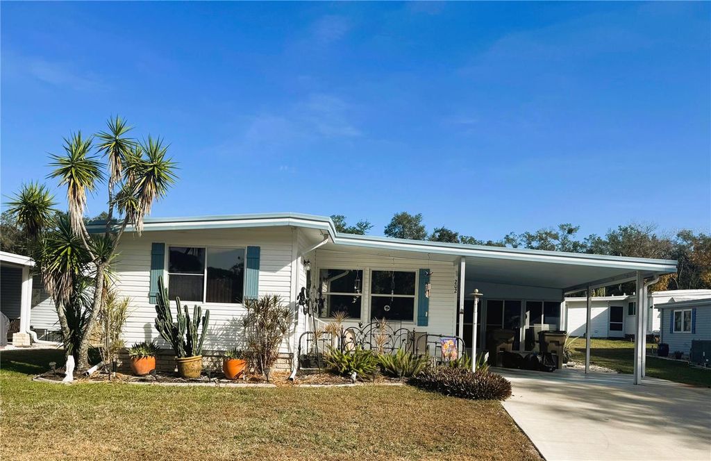 202 ASPEN CIRCLE, Leesburg, FL 34748