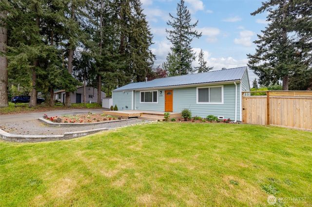23216 96th Avenue W, Edmonds, WA 98020