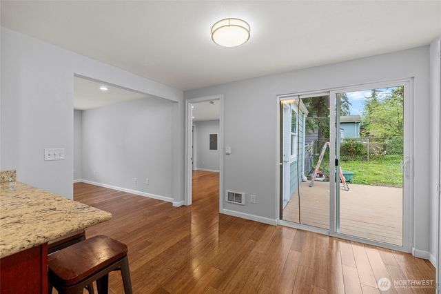 23216 96th Avenue W, Edmonds, WA 98020