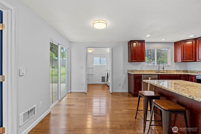 23216 96th Avenue W, Edmonds, WA 98020