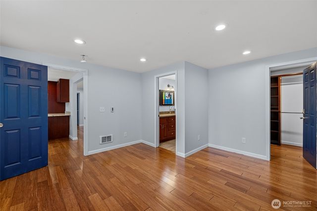 23216 96th Avenue W, Edmonds, WA 98020