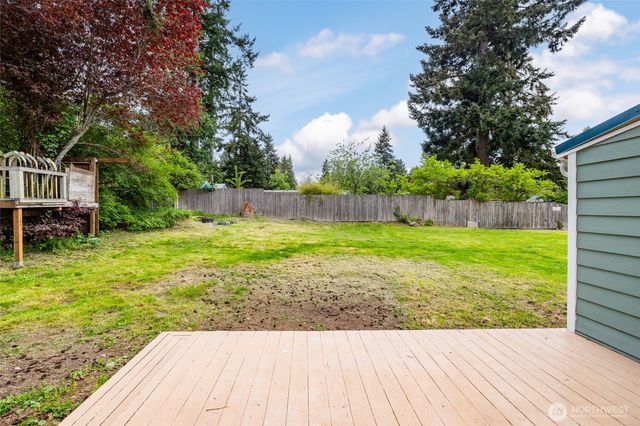 23216 96th Avenue W, Edmonds, WA 98020