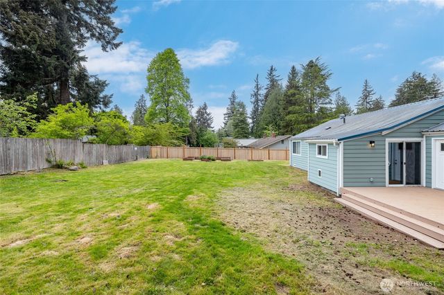 23216 96th Avenue W, Edmonds, WA 98020