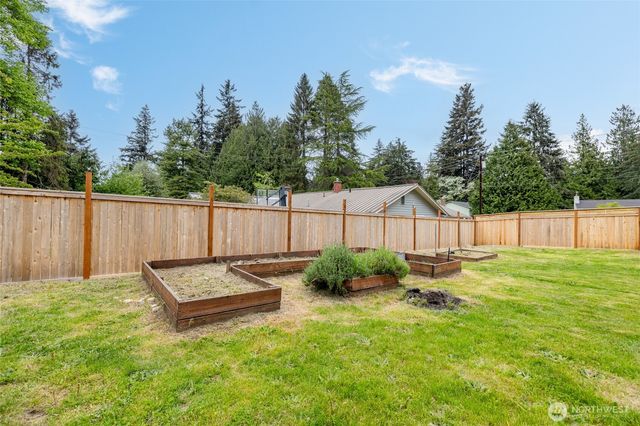 23216 96th Avenue W, Edmonds, WA 98020