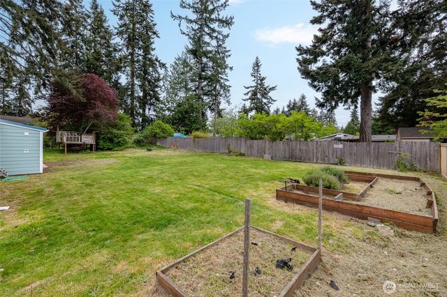 23216 96th Avenue W, Edmonds, WA 98020