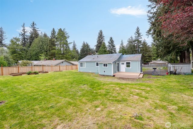 23216 96th Avenue W, Edmonds, WA 98020