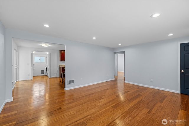 23216 96th Avenue W, Edmonds, WA 98020