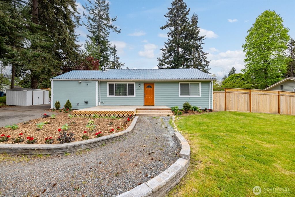 23216 96th Avenue W, Edmonds, WA 98020