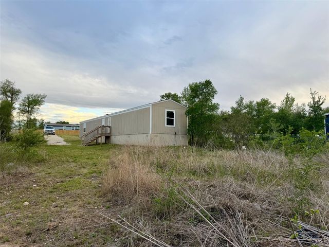 309 Oak Arbor TRL, Del Valle, TX 78617