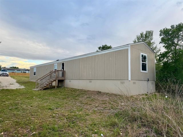 309 Oak Arbor TRL, Del Valle, TX 78617