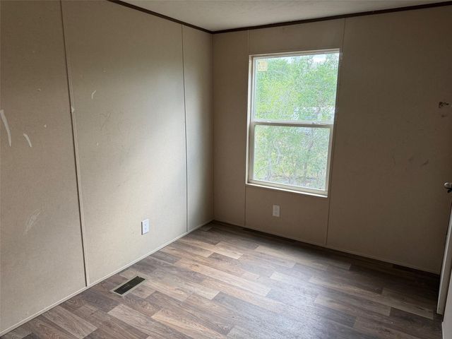 309 Oak Arbor TRL, Del Valle, TX 78617