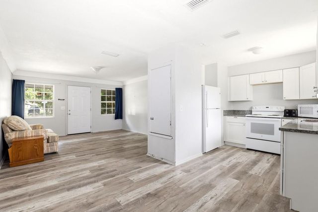 1008 VIGO AVENUE, Orlando, FL 32822