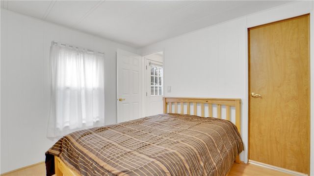 36 Wayside Drive, Penfield, NY 14625