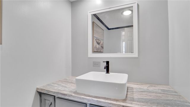 36 Wayside Drive, Penfield, NY 14625