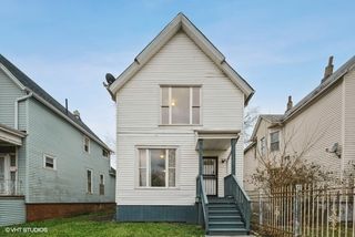 7124 S LOWE Avenue, Chicago, IL 60621