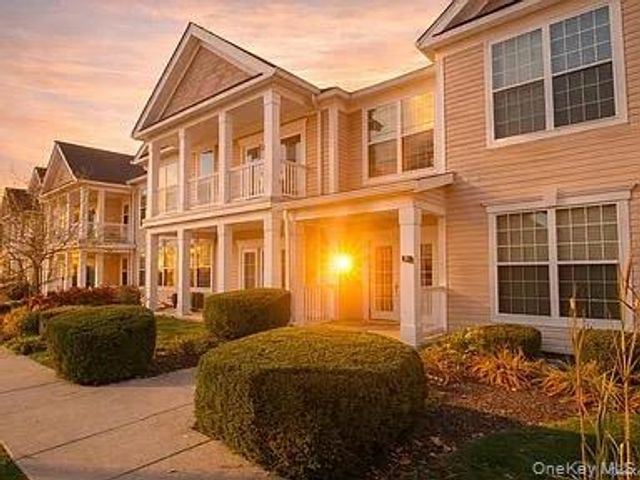 612 Saratoga Lane, Fishkill, NY 12524