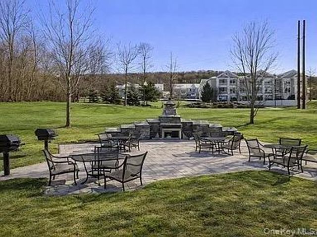 612 Saratoga Lane, Fishkill, NY 12524