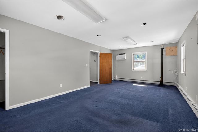 2070 Central Park Avenue, Yonkers, NY 10710