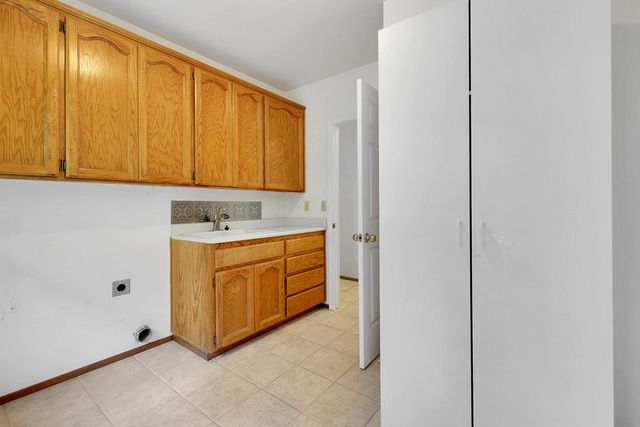 5091 Railroad Ave, Yuba City, CA 95991