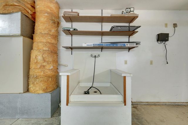 5091 Railroad Ave, Yuba City, CA 95991