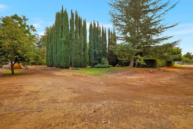 5091 Railroad Ave, Yuba City, CA 95991