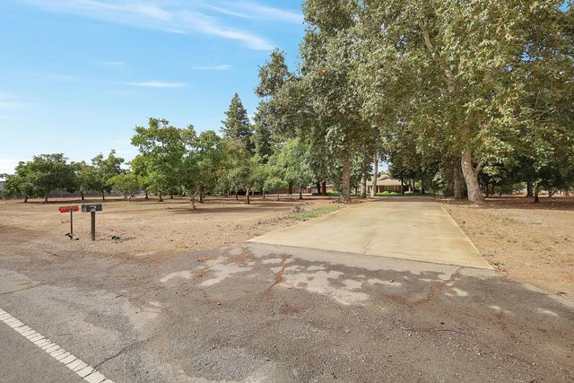 5091 Railroad Ave, Yuba City, CA 95991