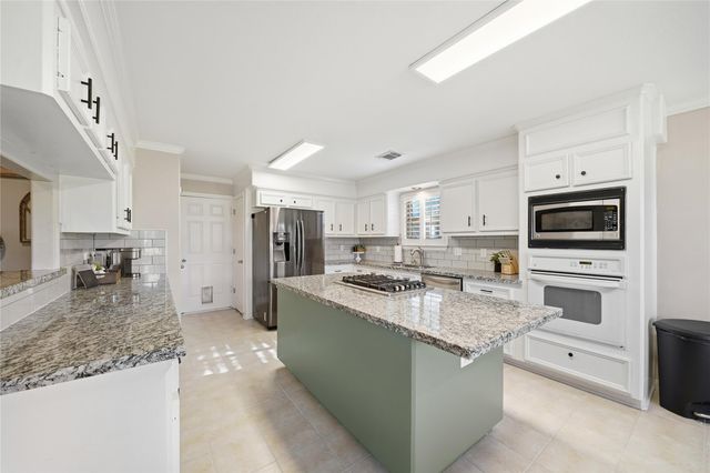 14210 Cally Circle, Needville, TX 77461