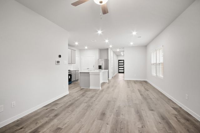 286 Brazen Forest Trail, Magnolia, TX 77354