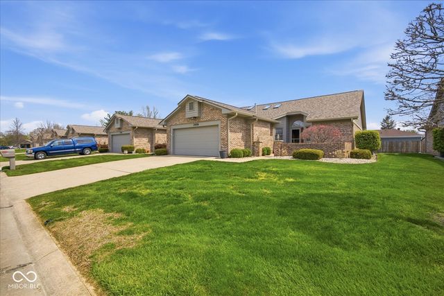 2426 Simpson Lane, Shelbyville, IN 46176
