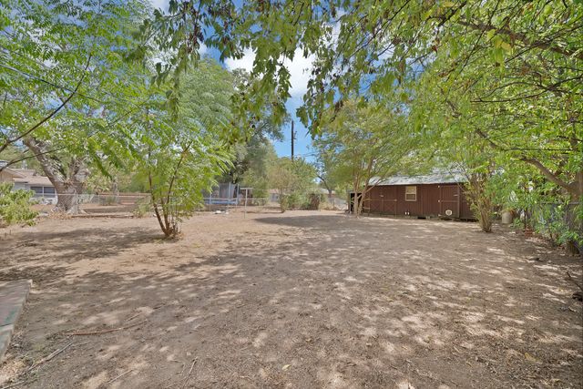 811 Phillips Street, Cleburne, TX 76033