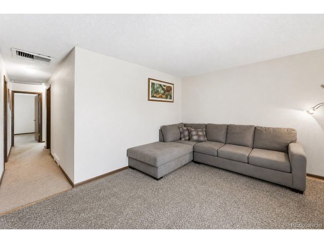 1551 S Dawson St, Aurora, CO 80012