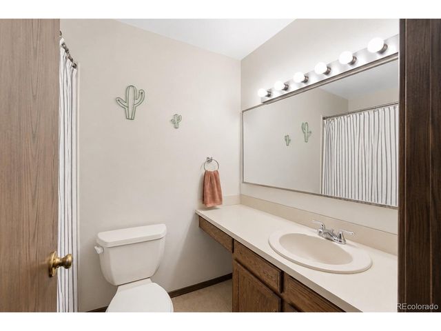 1551 S Dawson St, Aurora, CO 80012