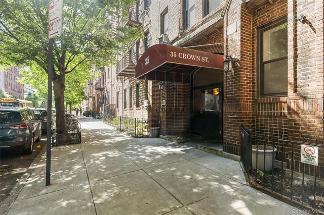 35 Crown 4G, Brooklyn, NY 11225