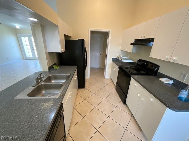 4005 1st ST SW, Lehigh Acres, FL 33976