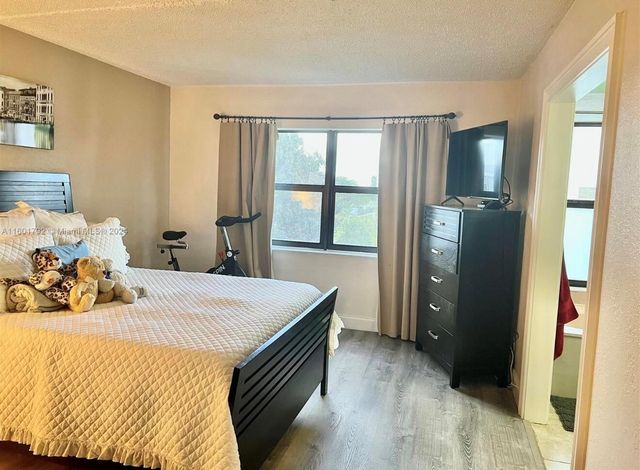 9235 SW 8th Street 507, Boca Raton, FL 33428