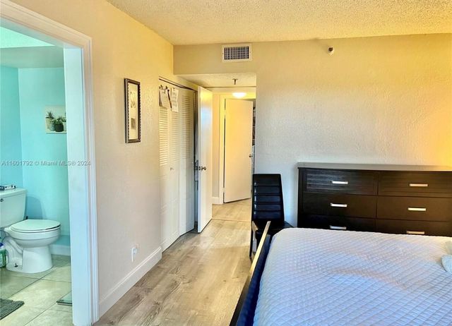9235 SW 8th Street 507, Boca Raton, FL 33428