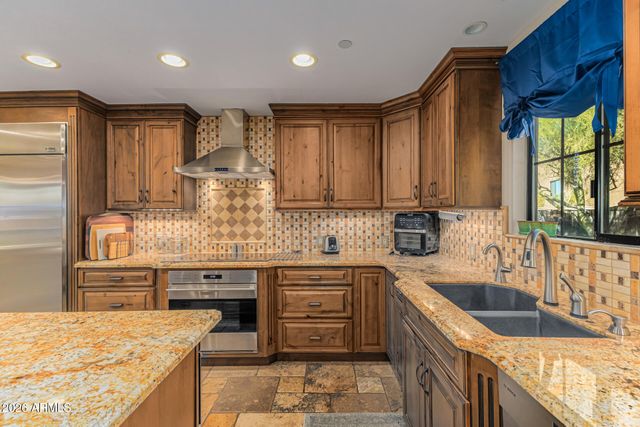 31651 N 71ST Street, Scottsdale, AZ 85266