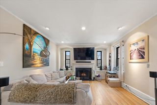 828 Bronx River Road 4C, Bronxville, NY 10708
